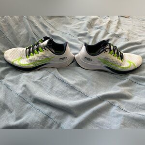 Nike Air Zoom Air Pegasus 39 Seattle Seahawks shoes Men’s Size 11.5 Like New!
